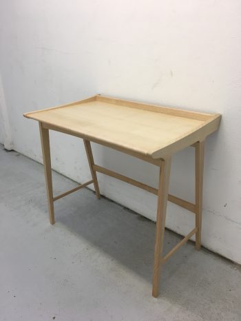 Bureau en frêne