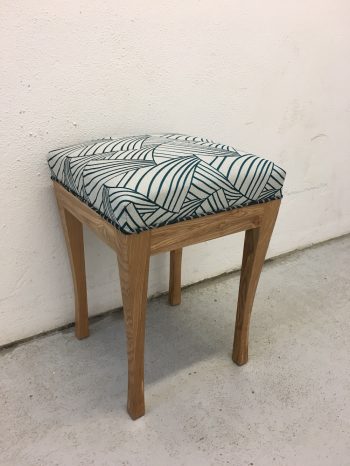 Tabouret en frêne